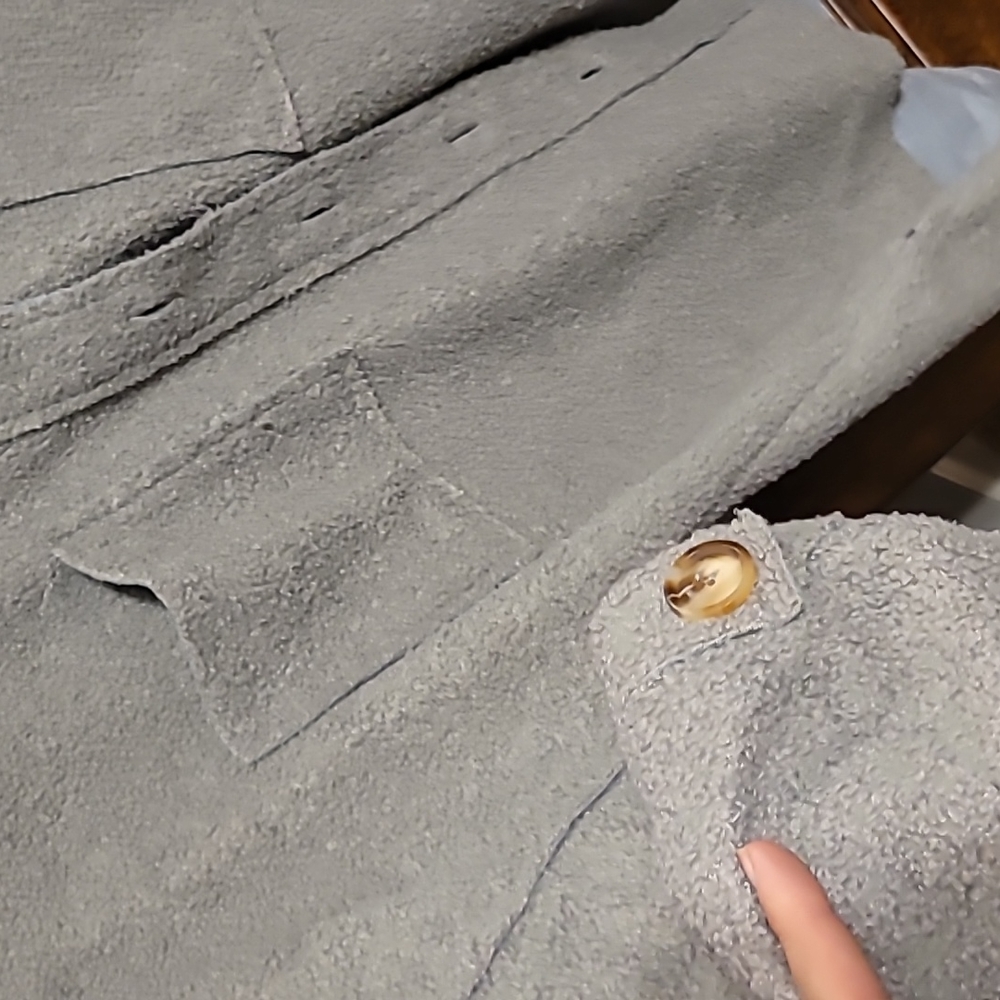 BKE Womens Medium shacket. Blue gray and extremely soft shacket💙!! - Picture 5 of 5